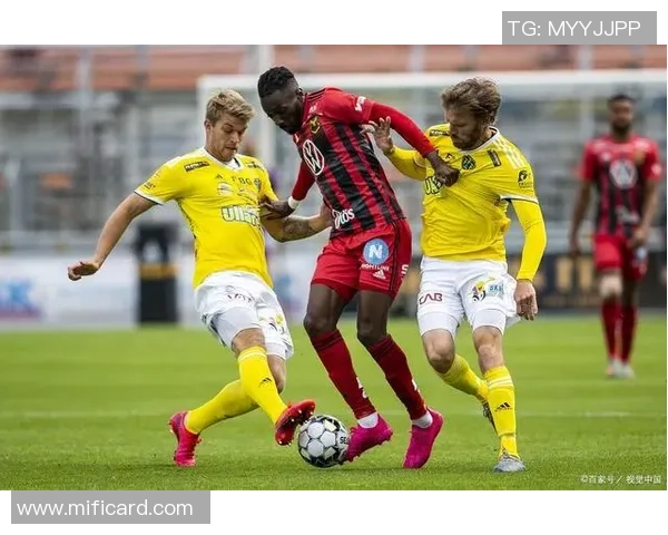 特雷勒堡与埃尔夫的激烈对决揭示了球队实力与战术的较量